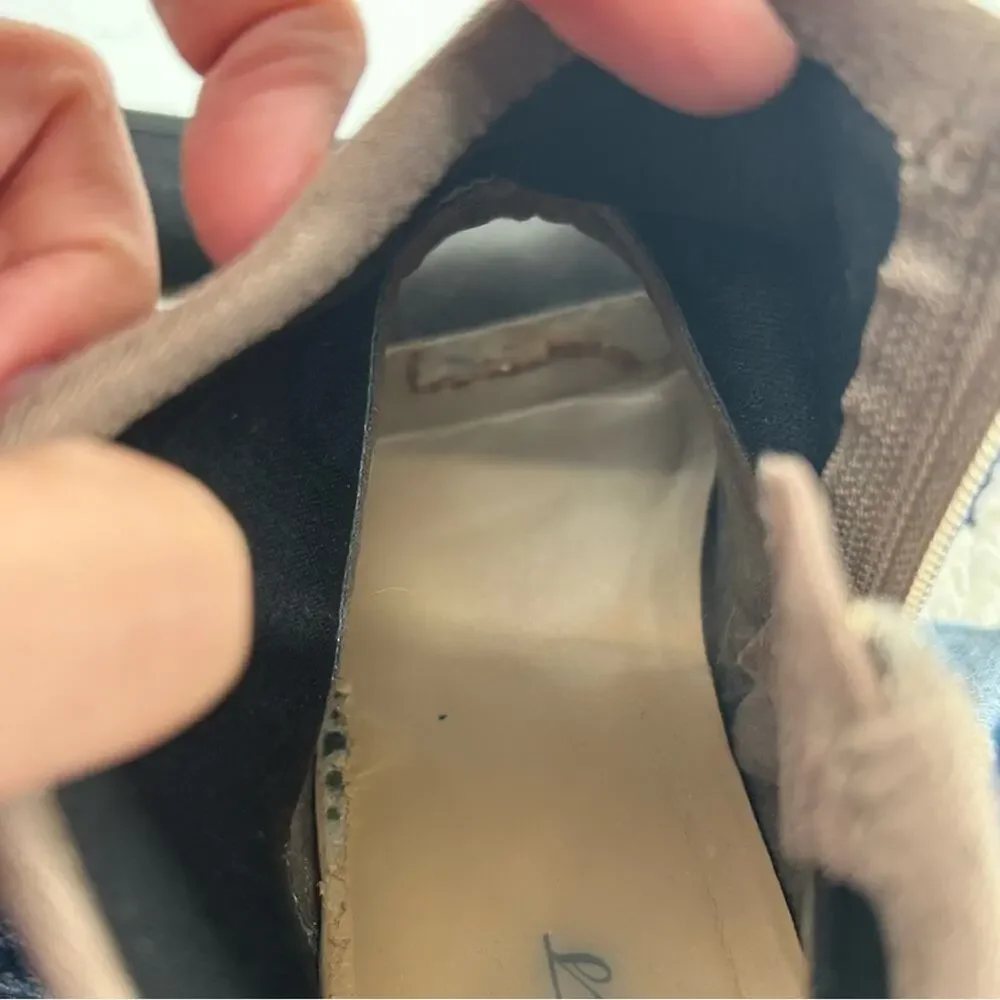 Trotters Maris Taupe Peep Toe Booties Size 9.5W‎